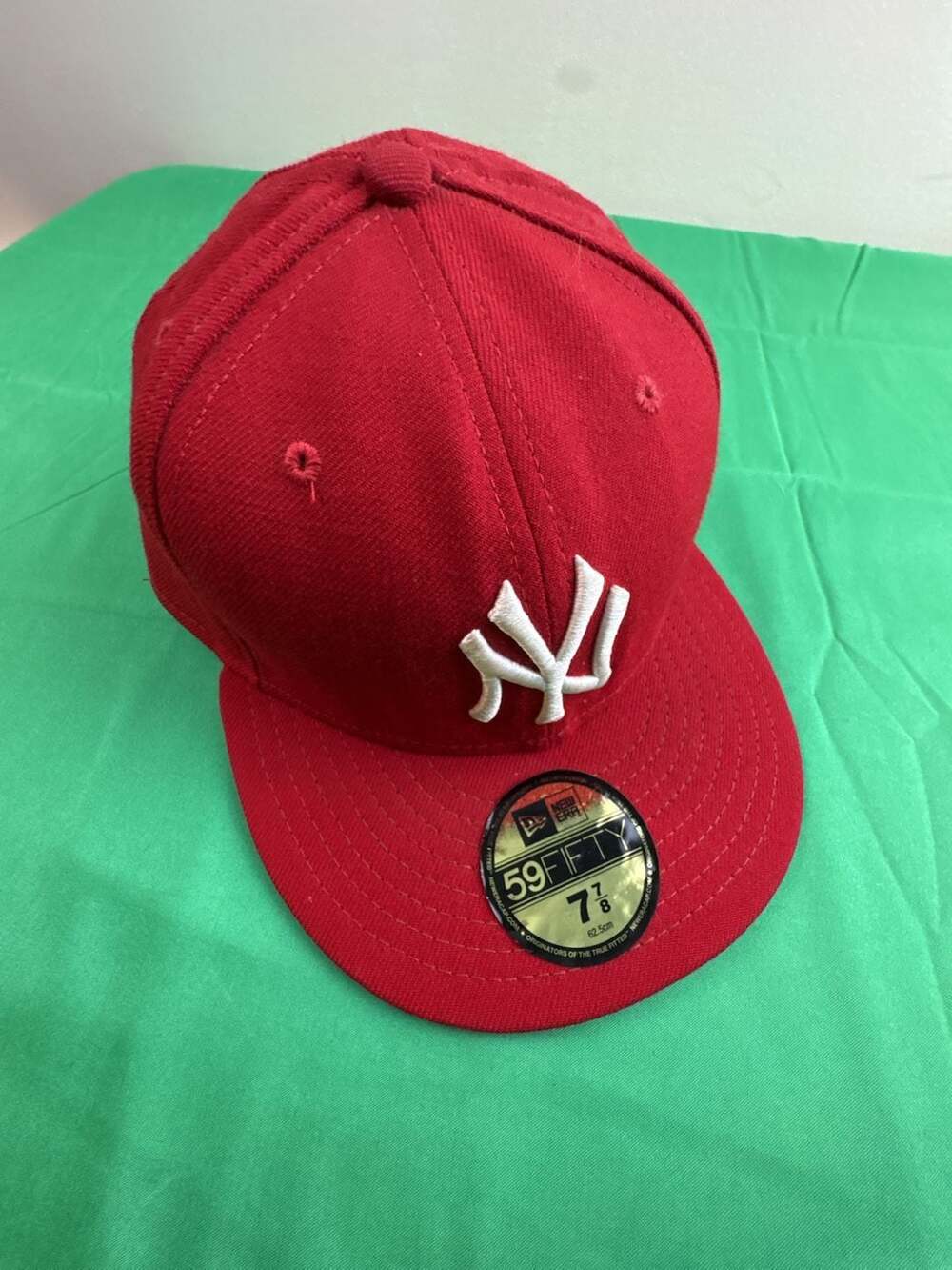 New Era 59FIFTY New York Yankees Fitted Hat Red Size 7 7/8
